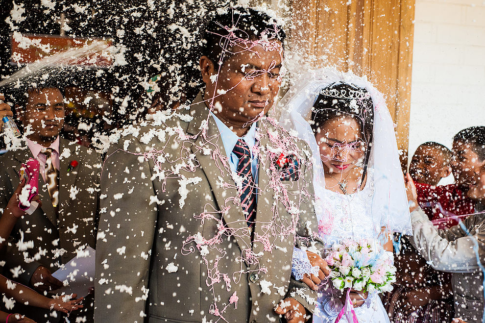 Ela weds Racheli czyli wesele w Maralandzie - Zdjęcie 12 z 21
